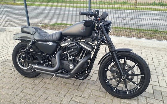 Gebrauchtmotorrad Harley-Davidson Sportster XL 883 N Iron - Bild 18