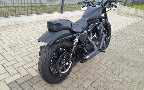 Gebrauchtmotorrad Harley-Davidson Sportster XL 883 N Iron - Bild 19