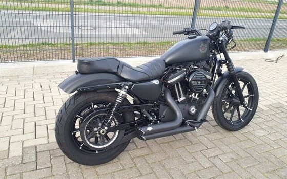Gebrauchtmotorrad Harley-Davidson Sportster XL 883 N Iron - Bild 20