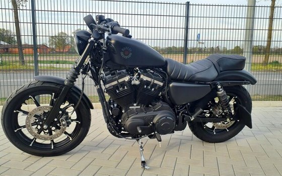 Gebrauchtmotorrad Harley-Davidson Sportster XL 883 N Iron - Bild 9