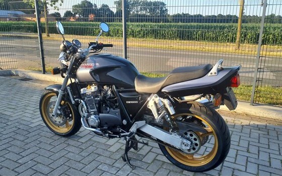 Gebrauchtmotorrad Honda CB 1000 Big One / CB1 - Bild 2