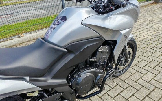 Gebrauchtmotorrad Honda CBF 1000 F - Bild 9