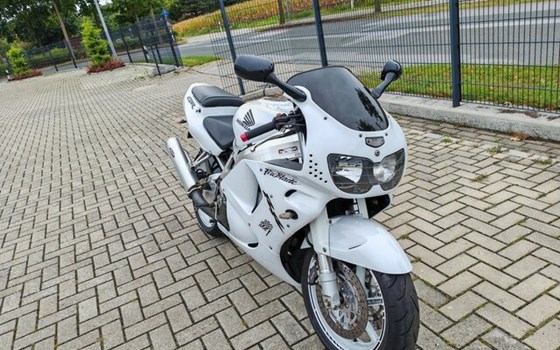 Gebrauchtmotorrad Honda CBR 900 RR Fireblade - Bild 3
