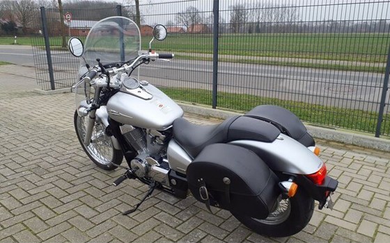 Gebrauchtmotorrad Honda VT 750 C2 Shadow Spirit - Bild 18