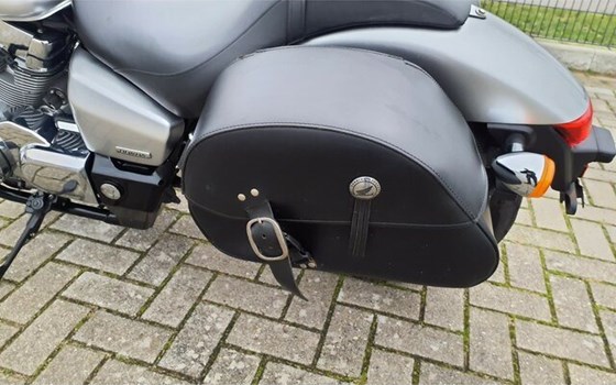 Gebrauchtmotorrad Honda VT 750 C2 Shadow Spirit - Bild 4