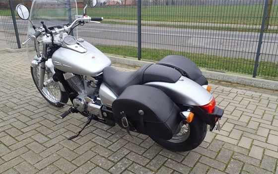 Gebrauchtmotorrad Honda VT 750 C2 Shadow Spirit - Bild 5