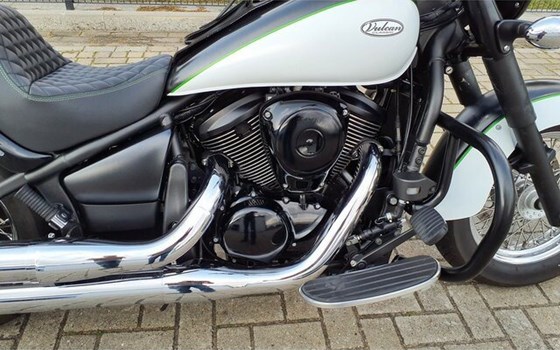Gebrauchtmotorrad Kawasaki Vulcan 900 Classic - Bild 10