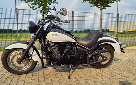 Gebrauchtmotorrad Kawasaki Vulcan 900 Classic - Bild 2