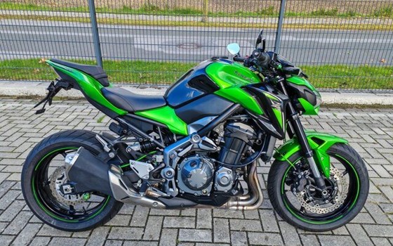 Gebrauchtmotorrad Kawasaki Z900 - Bild 1
