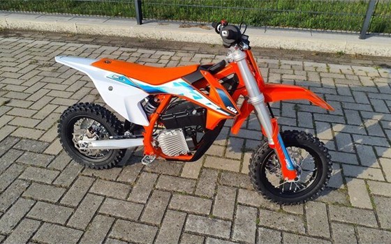Neufahrzeug KTM SX-E 3 - Bild 10
