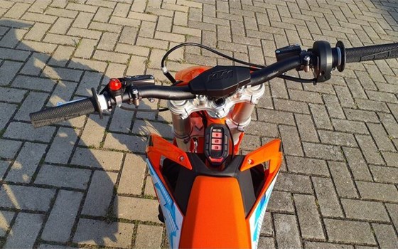 Neufahrzeug KTM SX-E 3 - Bild 11
