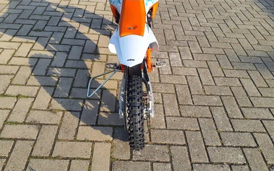 Neufahrzeug KTM SX-E 3 - Bild 15