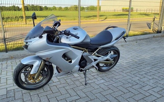 Gebrauchtmotorrad Kawasaki ER-6f - Bild 10