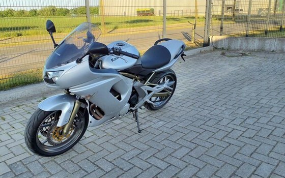 Gebrauchtmotorrad Kawasaki ER-6f - Bild 15