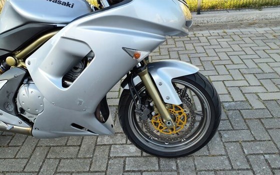 Gebrauchtmotorrad Kawasaki ER-6f - Bild 9