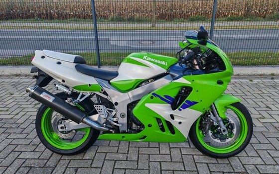 Gebrauchtmotorrad Kawasaki ZX-9R Ninja - Bild 1