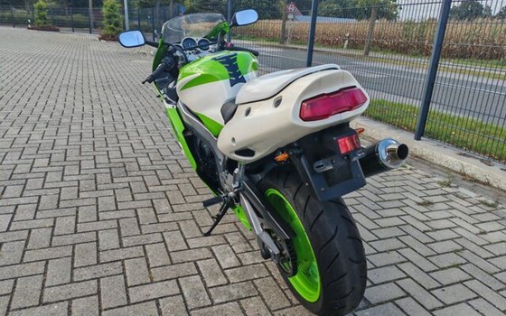 Gebrauchtmotorrad Kawasaki ZX-9R Ninja - Bild 13