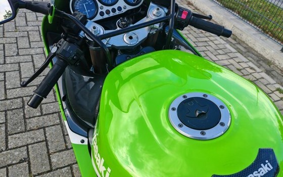 Gebrauchtmotorrad Kawasaki ZX-9R Ninja - Bild 16