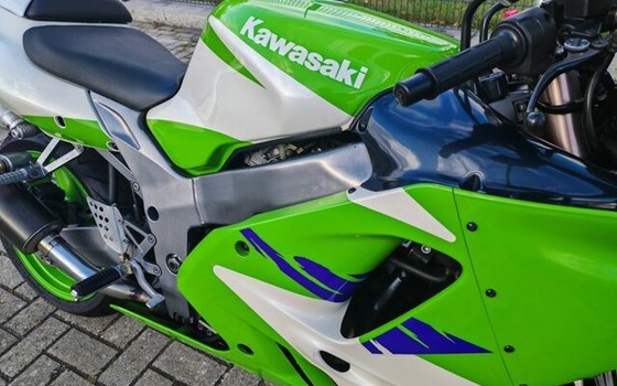 Gebrauchtmotorrad Kawasaki ZX-9R Ninja - Bild 19