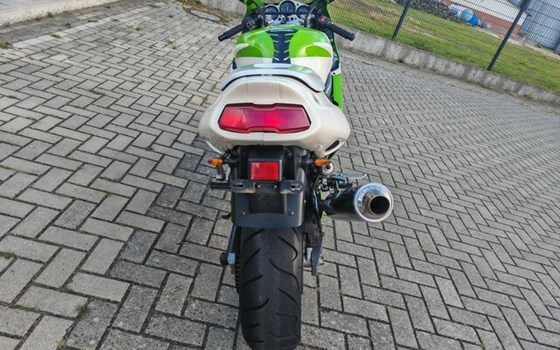 Gebrauchtmotorrad Kawasaki ZX-9R Ninja - Bild 5