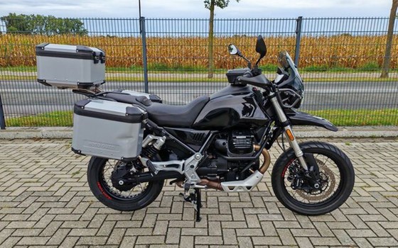 Gebrauchtmotorrad Moto Guzzi V85 TT Travel - Bild 1