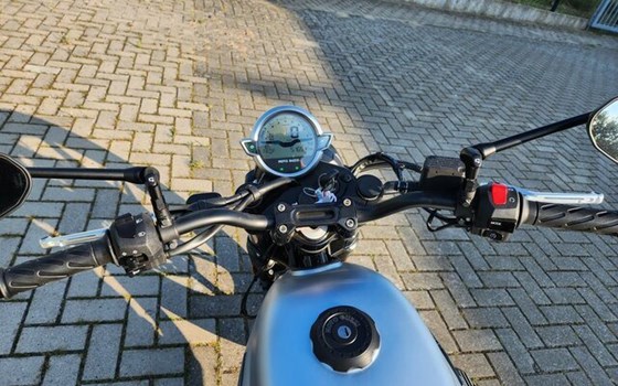 Gebrauchtmotorrad Moto Guzzi V7 Stone - Bild 5