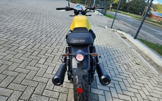 Gebrauchtmotorrad Moto Guzzi V7 II Stone - Bild 18