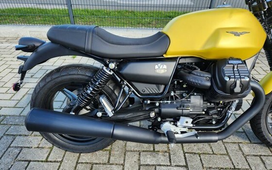 Gebrauchtmotorrad Moto Guzzi V7 II Stone - Bild 3