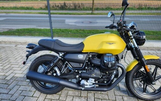 Gebrauchtmotorrad Moto Guzzi V7 II Stone - Bild 4