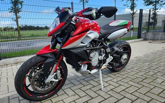Gebrauchtmotorrad MV Agusta Rivale 800 - Bild 8