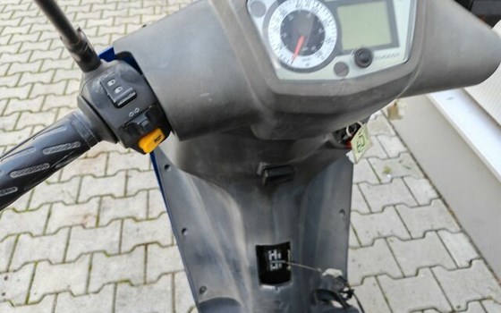 Gebrauchtmotorrad Peugeot New Vivacity - Bild 10