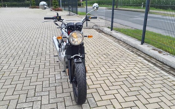 Gebrauchtmotorrad Royal Enfield Interceptor 650 - Bild 4