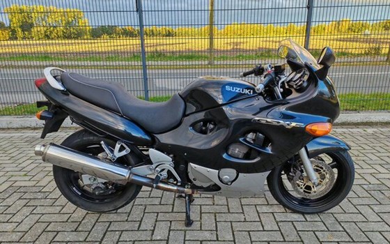 Gebrauchtmotorrad Suzuki GSX 750 F - Bild 1