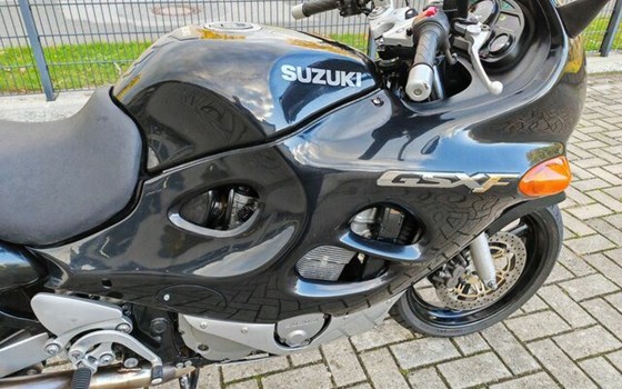 Gebrauchtmotorrad Suzuki GSX 750 F - Bild 14
