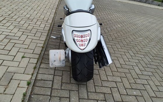Gebrauchtmotorrad Suzuki VZR 1800 - Bild 6