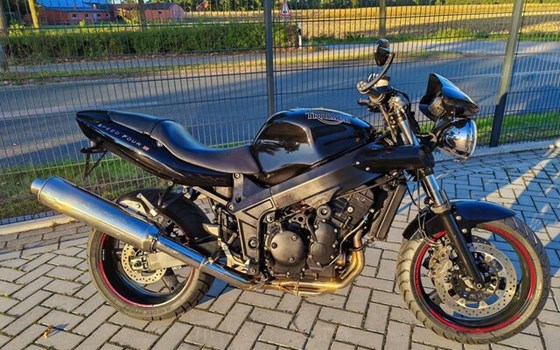 Gebrauchtmotorrad Triumph Speed Four - Bild 1