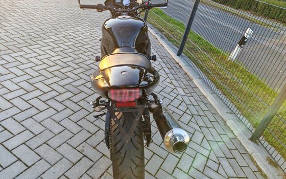 Gebrauchtmotorrad Triumph Speed Four - Bild 14