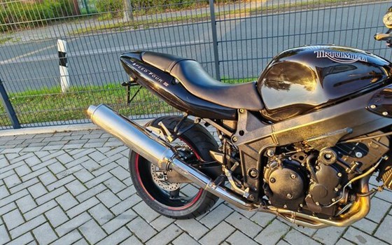 Gebrauchtmotorrad Triumph Speed Four - Bild 15