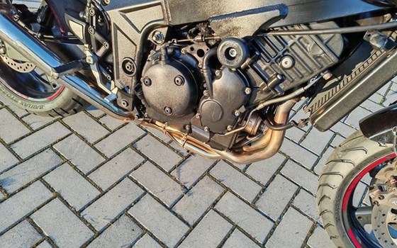 Gebrauchtmotorrad Triumph Speed Four - Bild 17