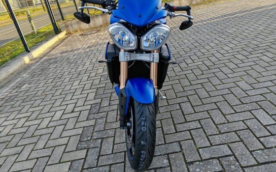 Gebrauchtmotorrad Triumph Speed Triple 1050 - Bild 13