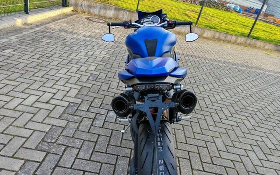 Gebrauchtmotorrad Triumph Speed Triple 1050 - Bild 4