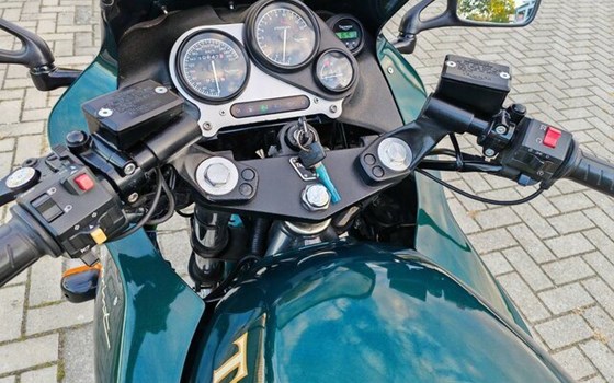 Gebrauchtmotorrad Triumph Sprint 900 - Bild 13