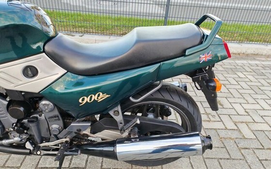 Gebrauchtmotorrad Triumph Sprint 900 - Bild 20