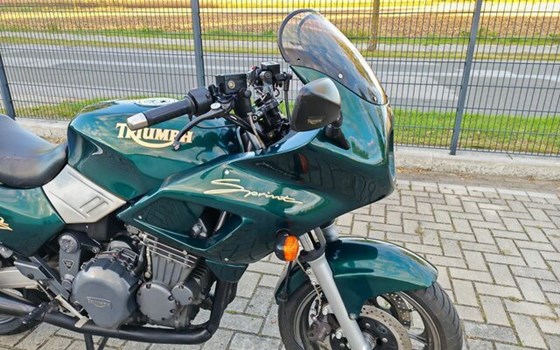Gebrauchtmotorrad Triumph Sprint 900 - Bild 6