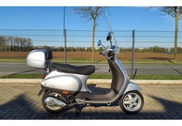 Gebrauchte Vespa LX 50 2T