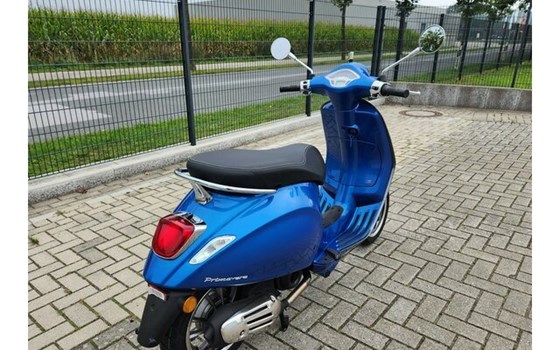 Neufahrzeug Vespa Primavera 50 - Bild 16
