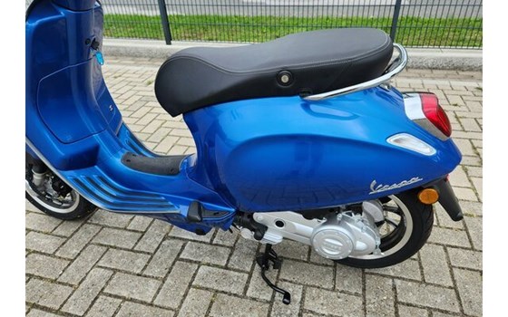 Neufahrzeug Vespa Primavera 50 - Bild 9