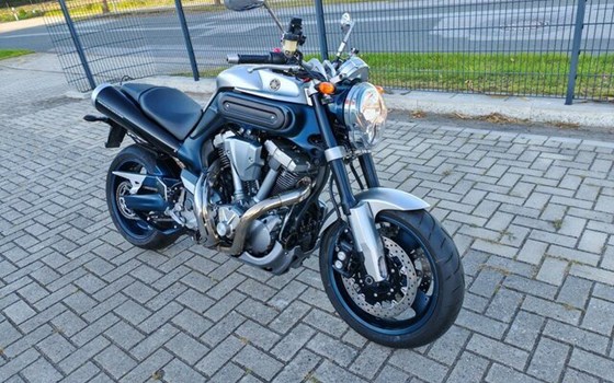 Gebrauchtmotorrad Yamaha MT-01 - Bild 4