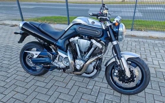 Gebrauchtmotorrad Yamaha MT-01 - Bild 8
