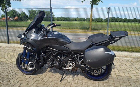 Gebrauchtmotorrad Yamaha Niken - Bild 3